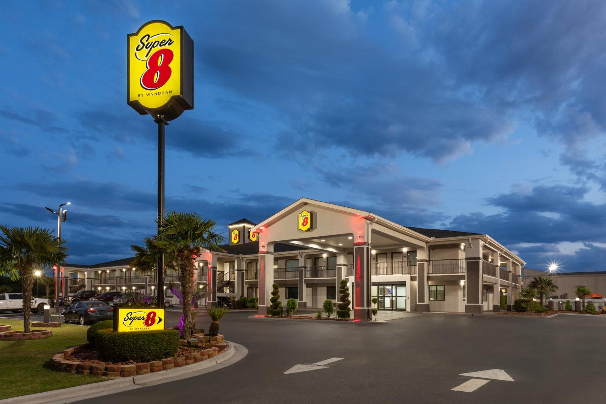 Super 8 By Wyndham Prattville Montgomery מראה חיצוני תמונה