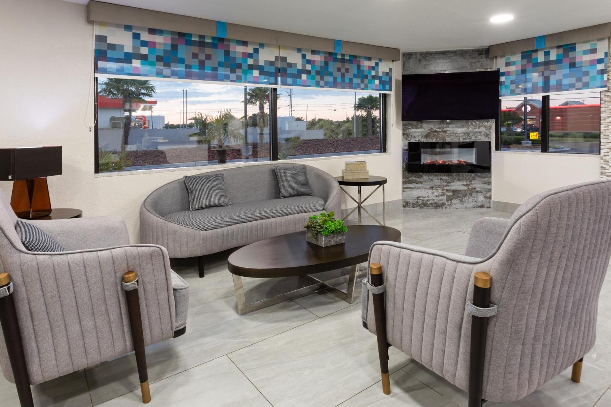 Super 8 By Wyndham Prattville Montgomery מראה חיצוני תמונה